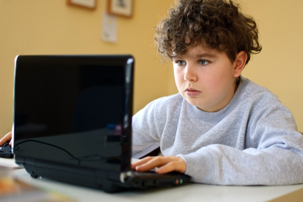 tehnologie2.jpg (45,344 bytes)